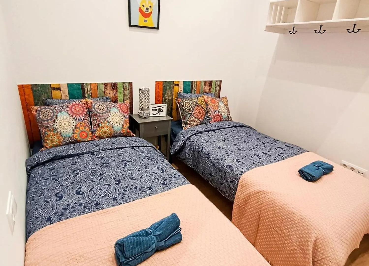 Private Rooms Next Liceu Barcelona 0*,